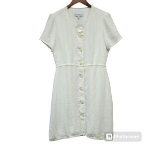 Nicole Miller Studio Ivory White V Neck Button Lined Dress Size 8 New